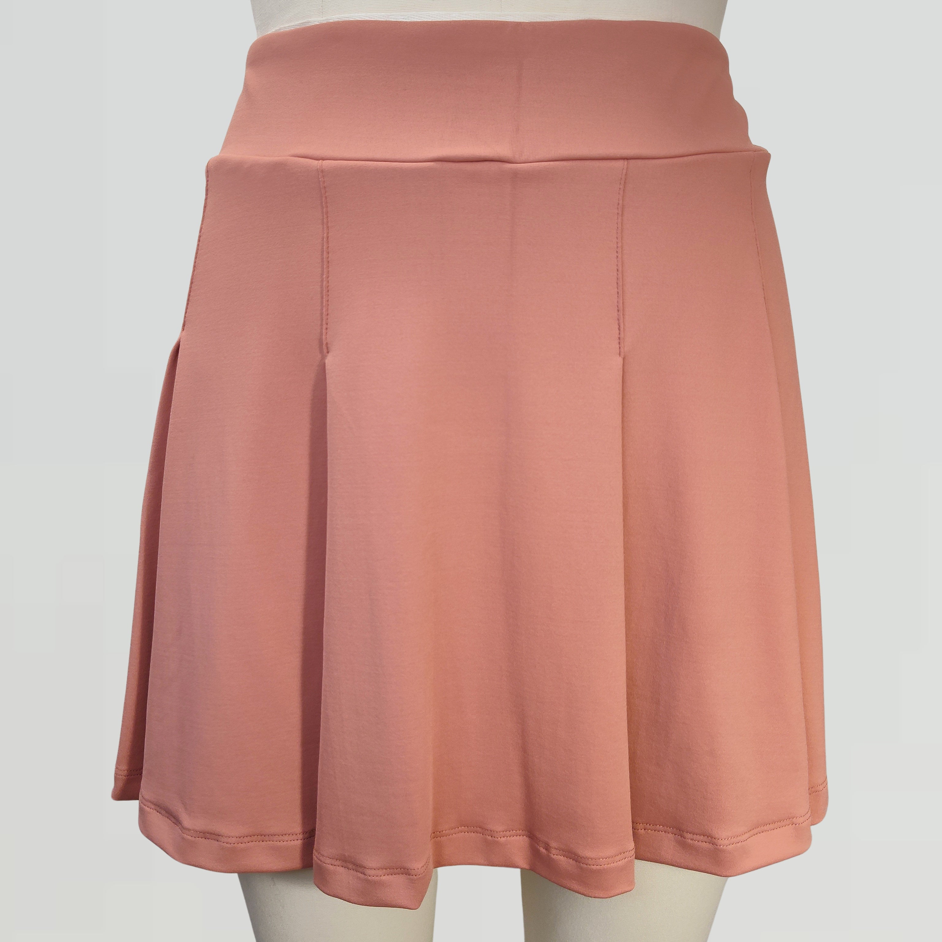 Red pleated tennis skort for women